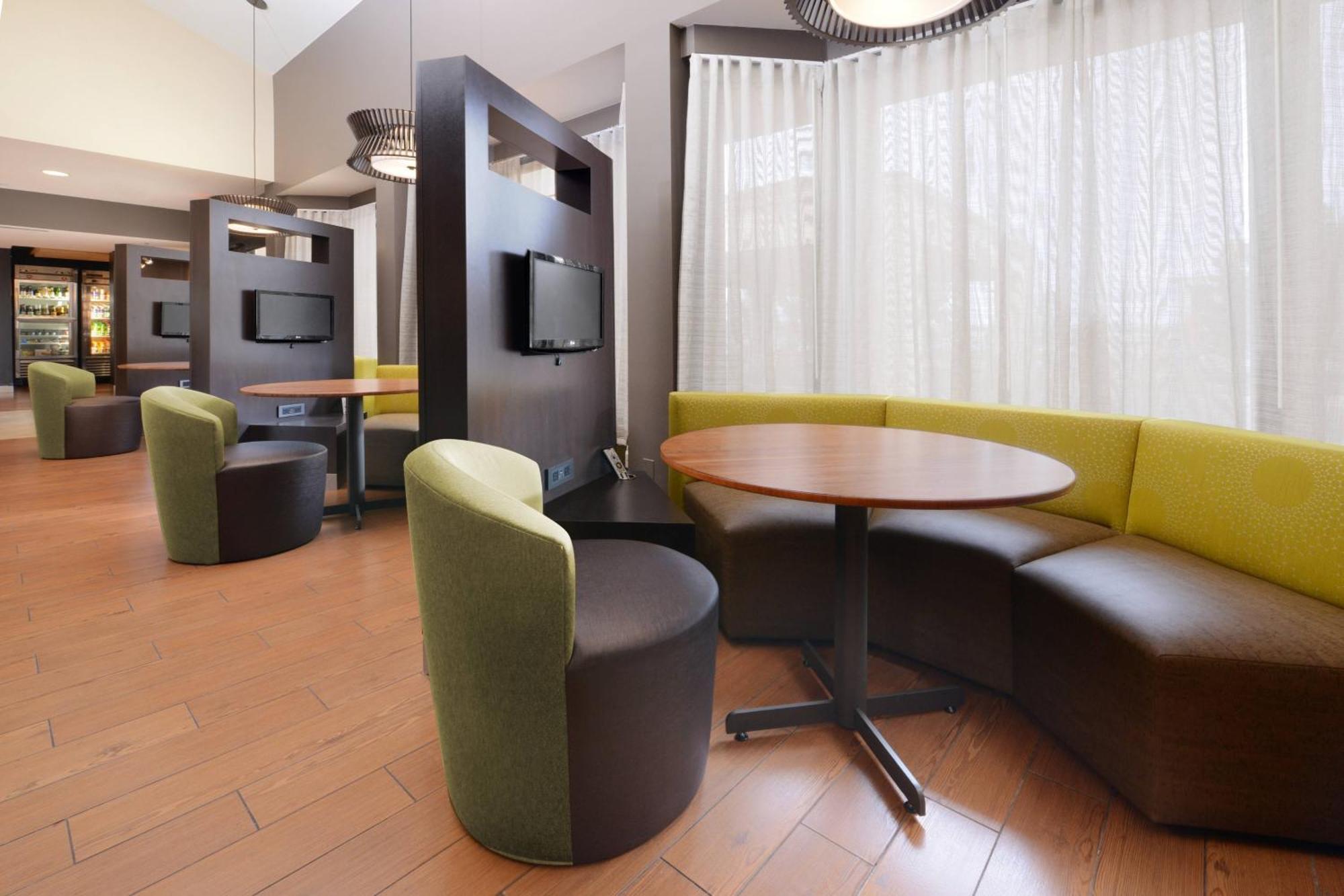 Courtyard By Marriott Boulder Hotel Exterior foto